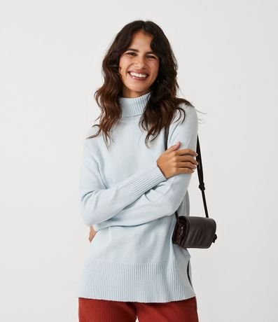 Suéter con Cuello Alto en Tejido de Punto y Detalles Aacanelados