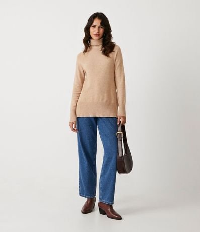 Suéter con Cuello Alto en Tejido de Punto y Detalles Aacanelados 2