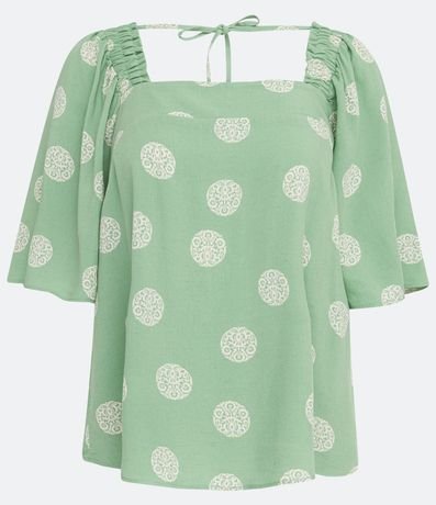 Blusa Bata en Viscolino con Manga Flare y Estampado de lunares 5