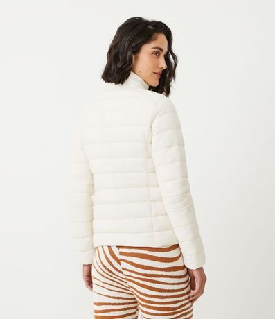 Campera Puffer en Poliamida con Cuello Alto 3