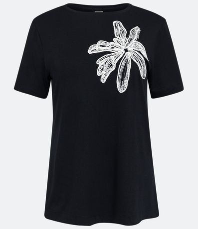 Blusa en Viscosa con Bordado de Flor 5