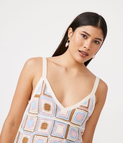 Vestido Corto de Punto Ganchillo y Cuadros Contrastantes 4