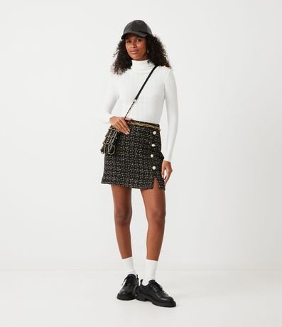 Blusa en Punto con Cuello Alto y Botón en el Hombro 2