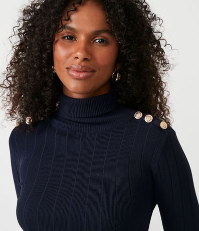 Blusa en Punto con Cuello Alto y Botón en el Hombro