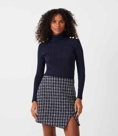 Blusa en Punto con Cuello Alto y Botón en el Hombro 2