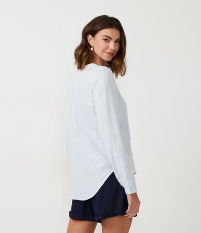 Camisa en Viscolino con Escote V 4