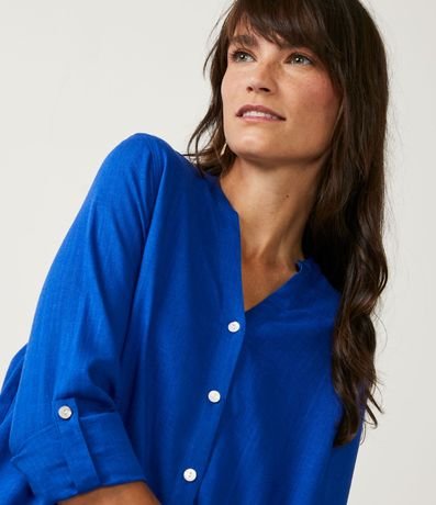 Camisa en Viscolino con Escote V 4