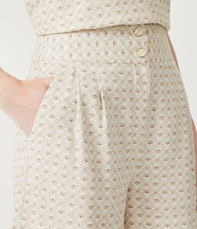 Short en Viscosa con Cintura Ancha y Botones 4