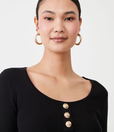 Blusa de Punto con Botones Diferenciados 4