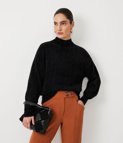 Blusa en Tejido de Punto con Cuello Alto y Felpas 1