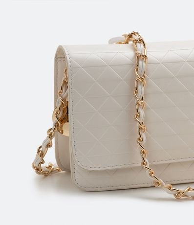 Bolso Estructurado en Capitoneada con Asas de Cadena 8