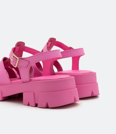 Sandalia Plana en Cuero con Suela Track 3