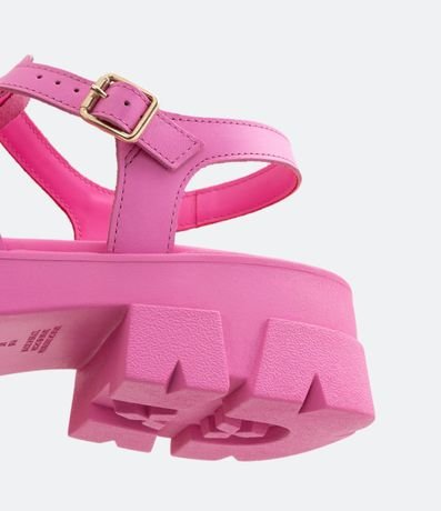 Sandalia Plana en Cuero con Suela Track 4