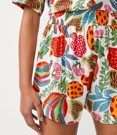 Short en Viscosa con Cintura Alta y Estampado Tropical de Frutas 4