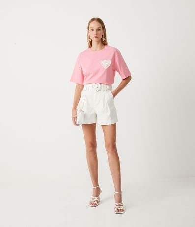 Short en Sarga con Cinturón Hebilla de Corazón y Pliegues