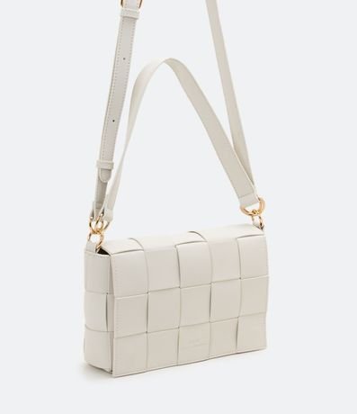 Bolso Baguette Mediana con Detalles a Cuadros 1