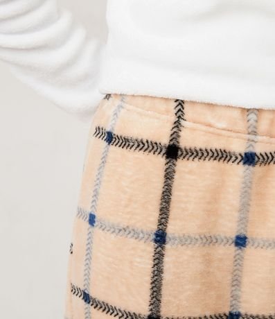 Pijama Largo en Fleece con Bordado y Estampado de Cuadros 4
