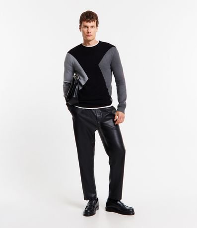 Suéter en Punto con Recortes Triangulares 2