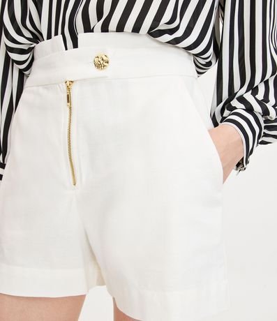 Short Cintura Alta en Algodón con Botón 4