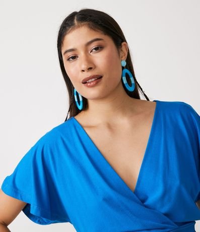 Blusa Corta Lisa en Viscose con Escote en V Transpasado 4
