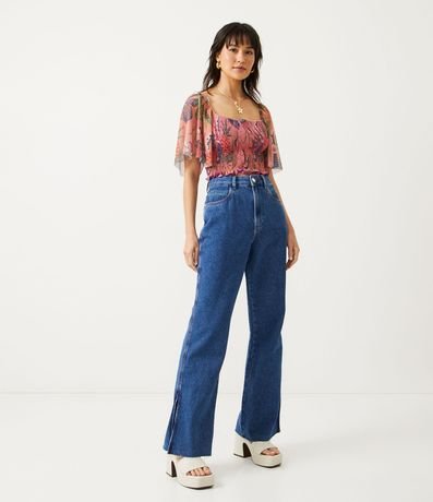 Blusa Cropped en Tul con Manga Amplia y Estampado Guacamayos y Piñas 2