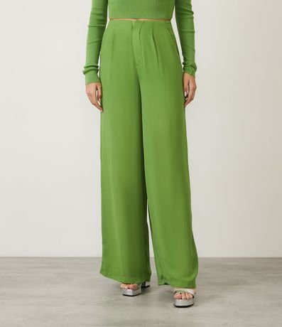 Pantalón Pantalona en Crepé con Pliegas 1