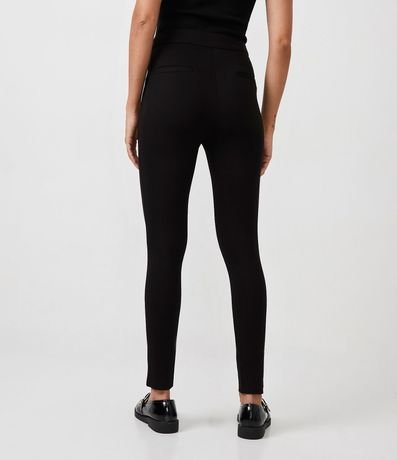 Pantalón Legging en Punto Roma con Botones Metalizados 3