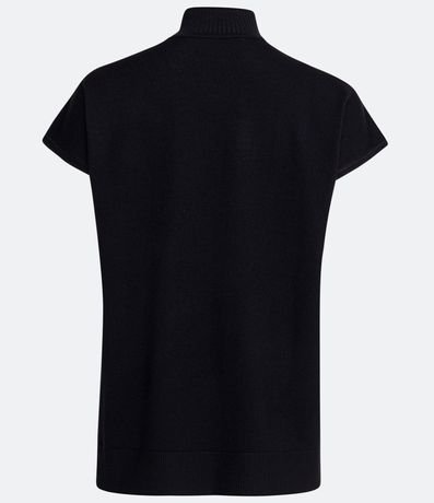 Blusa en Punto con Cuello Alto 7