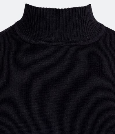Blusa en Punto con Cuello Alto 8
