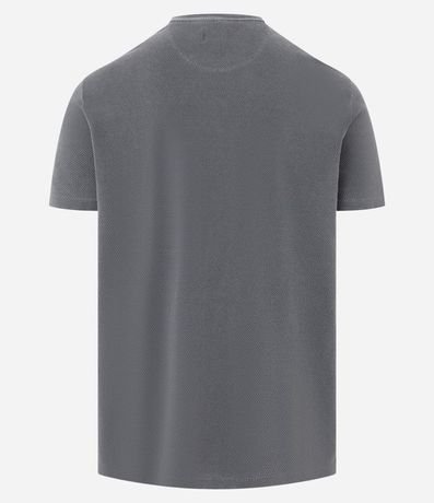 Remera Comfort en Algodón Texturizado con Bolsillo Delantero 3