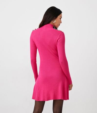 Vestido en Viscosa con Cuello Alto y Botones en los Hombros 3