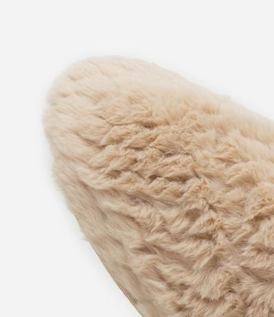 Pantufla Cerrada con Pelinhos en Escamas 4