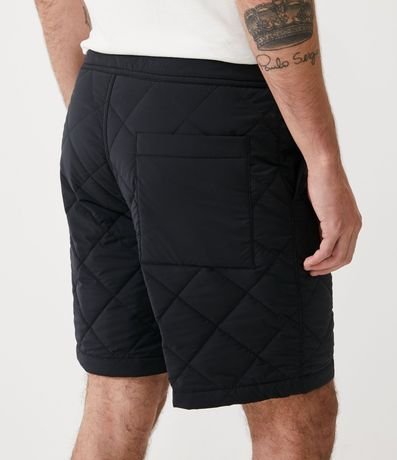 Bermuda en Poliamida con Textura Capitoneada y Bolsillos 3