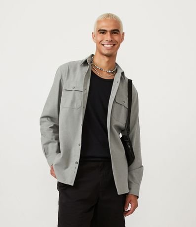 Camisa Regular en Algodón con Bolsillos y Manga Larga 1