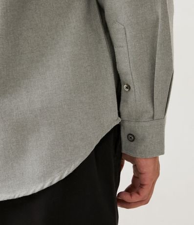 Camisa Regular en Algodón con Bolsillos y Manga Larga 5