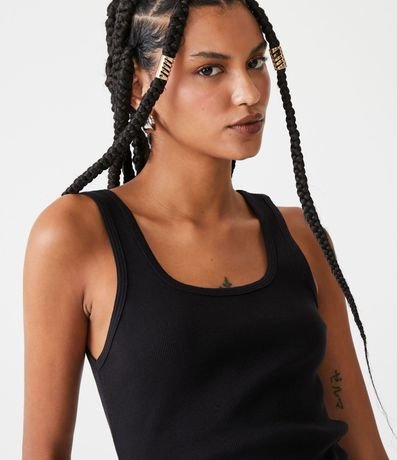 Blusa Musculosa en Algodón con Escote U 4