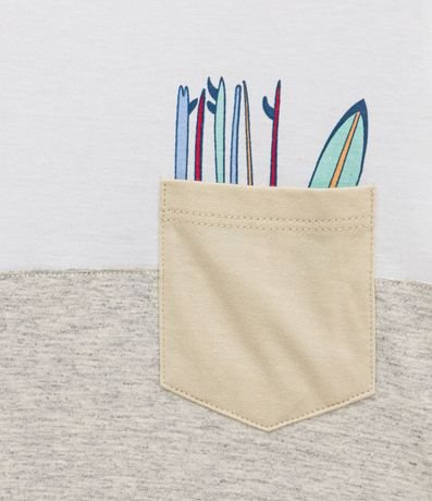 Remera Infantil con Bolsillo y Estampado Tabla de Surf - Talle 1 a 5 años 3