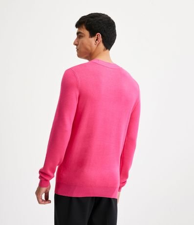 Suéter Slim en Viscosa Texturizada con Cuello Mediano 3