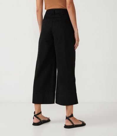 Pantalón Pantacourt en Sarga 3