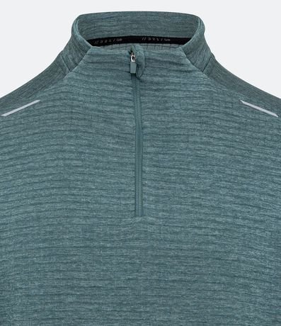 Remera Térmica Deportiva Acanalada y Cuello con Cierre 9