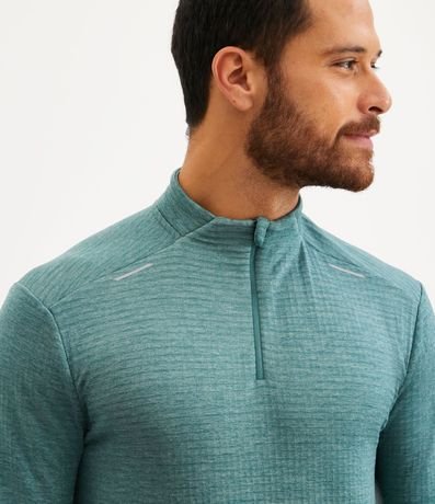 Remera Térmica Deportiva Acanalada y Cuello con Cierre 4