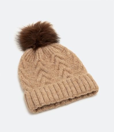 Gorro Texturizado con Dobla y Pompón 2