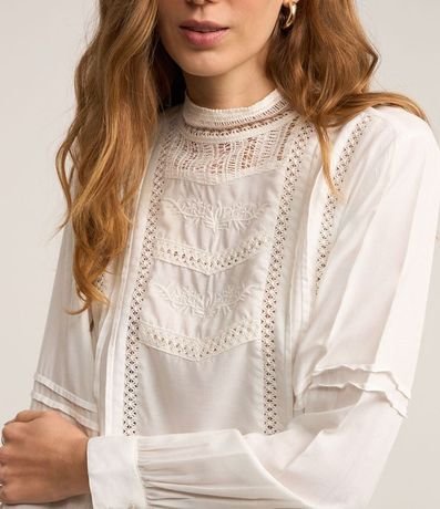 Blusa Bata en Viscosa con Detalles Delanteros 6