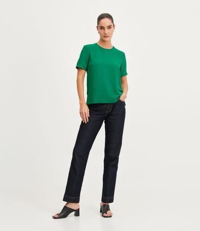 Blusa con Aberturas y Detalles de Pespuntes 3