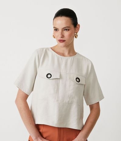 Blusa en Viscosa con Detalle en Solapa 1