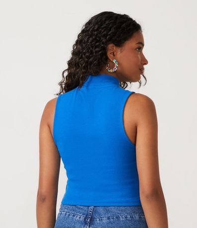 Blusa Cropped Básica sin Manga en Algodón con Cuello Alto 3