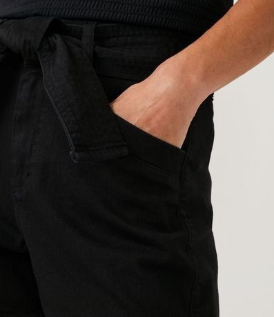 Short Corto en Sarga con Elastano y Cinturón 4