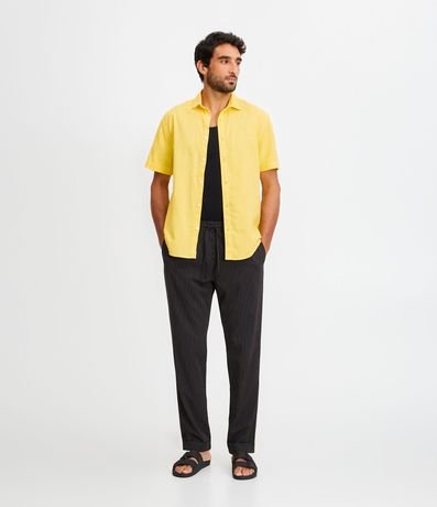 Camisa Comfort Básica en Lino con Manga Corta 3