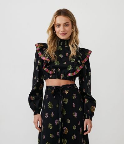Blusa en Tricolina con Estampado de Hojas y Volado con Bordado 1