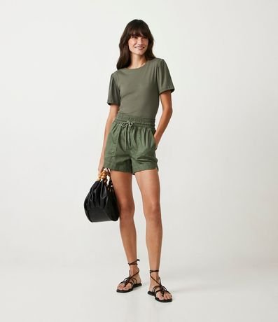 Short Runner en Liocel con Bolsillos Aplicados 2